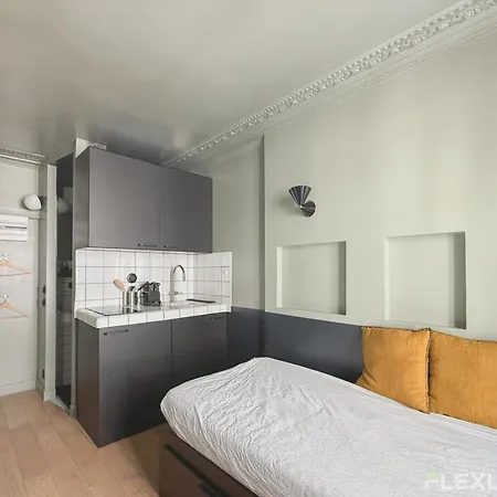 Flexliving - - Manuel *