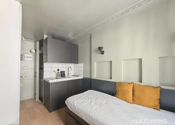 Flexliving - - Manuel *